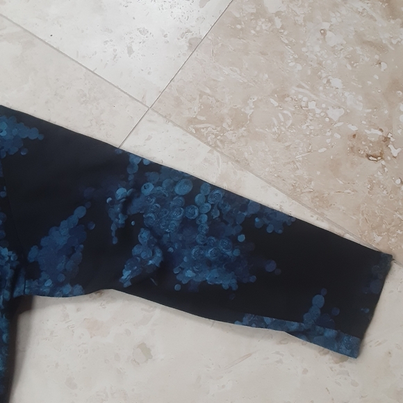 Magna Fashion Plus Size Cadet Collar Knit Top, Made In The Netherlands, Like New - Picture 4 of 10